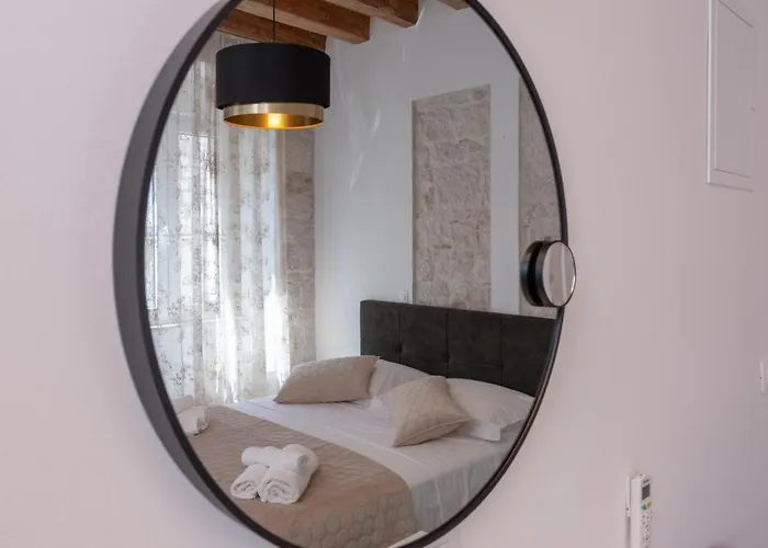 בית הארחה Luxury Rustic Chic 4*