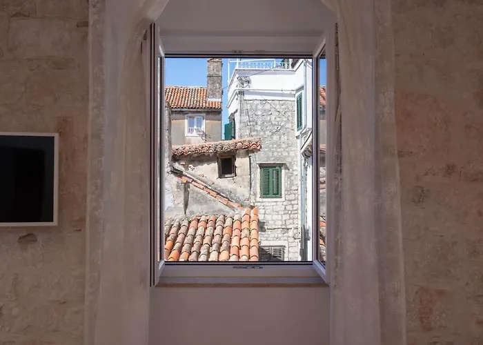 Luxury Rustic Chic ספליט