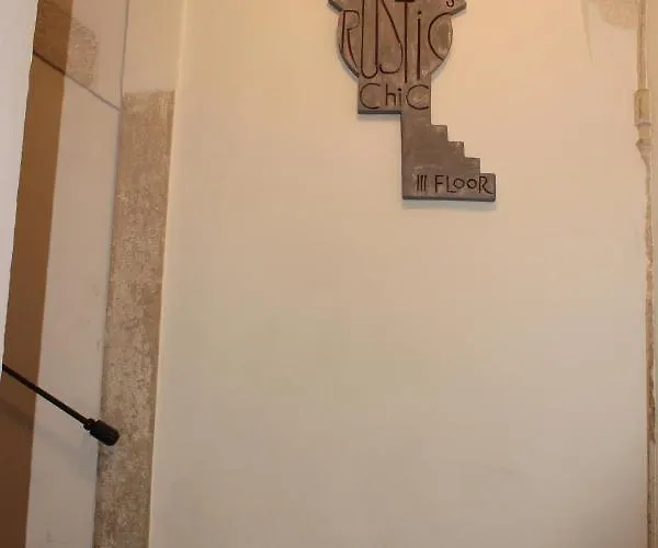 בית הארחה Luxury Rustic Chic ספליט