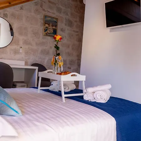 Гостевой дом Luxury Rustic Chic 4*