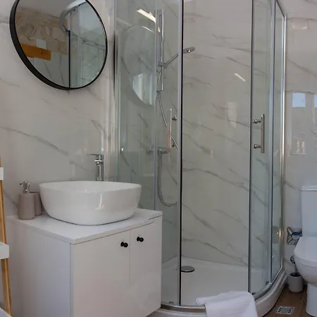 Luxury Rustic Chic 4*