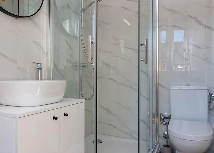 Luxury Rustic Chic 4*